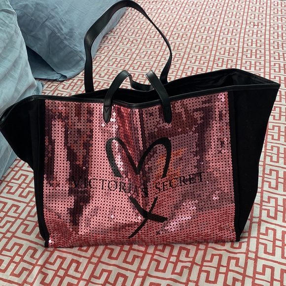 NWT Brand New Victoria’s Secret Tote - Picture 2 of 8